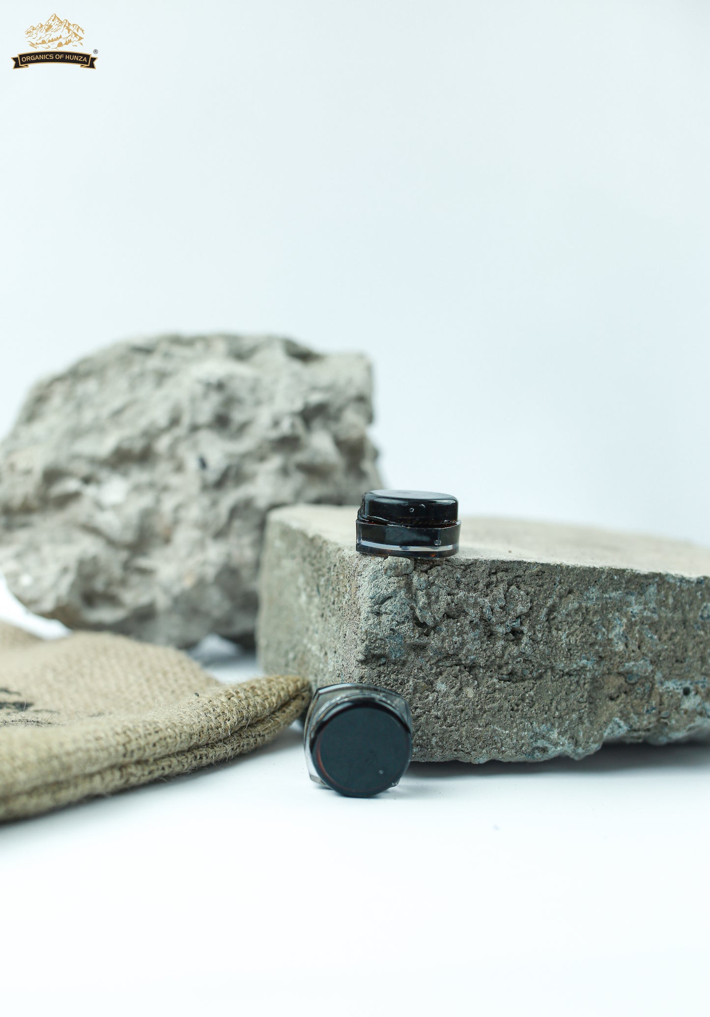 Shilajit – Pure Mineral Resin from the Heights of Hunza