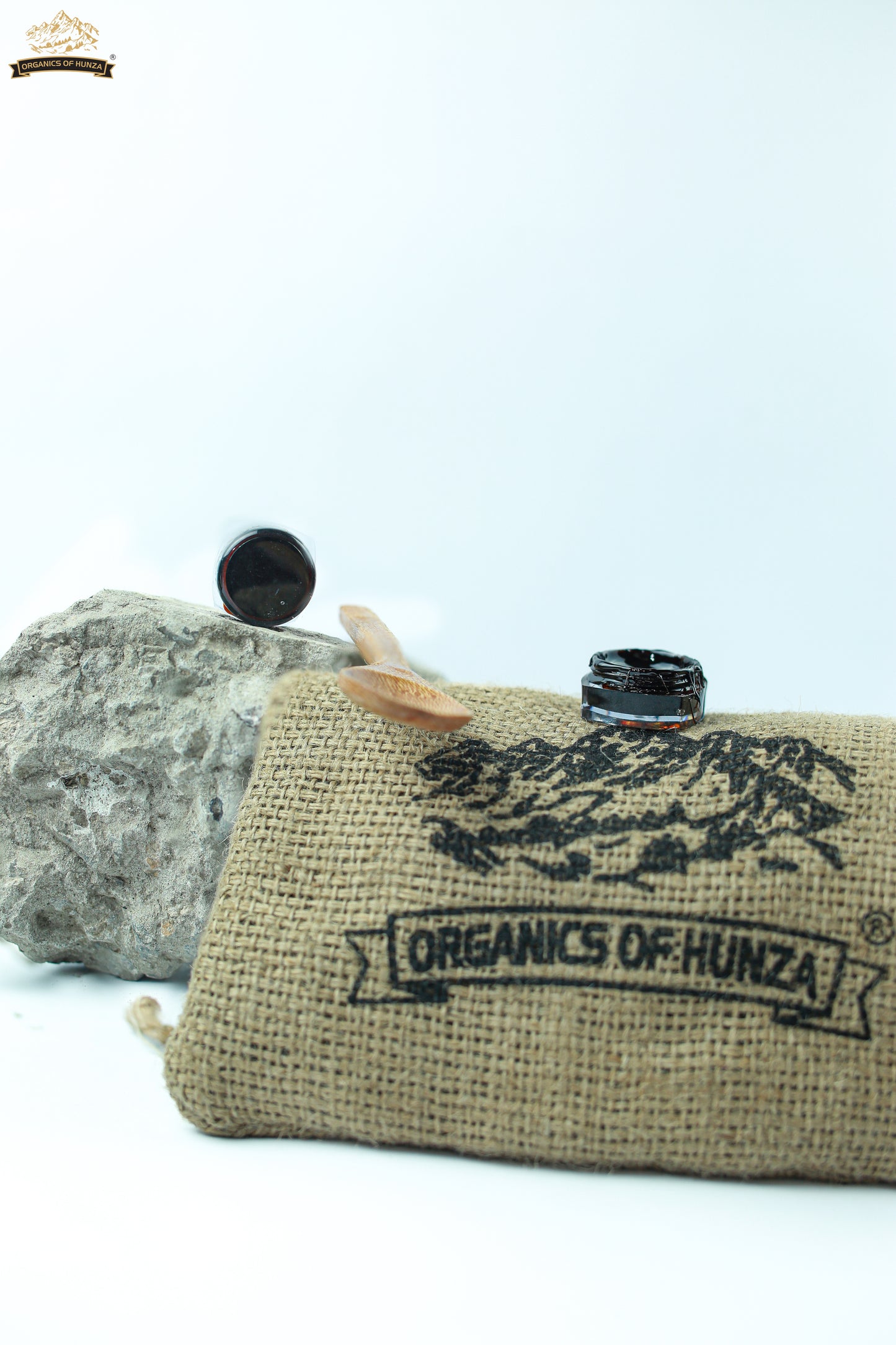 Shilajit – Pure Mineral Resin from the Heights of Hunza