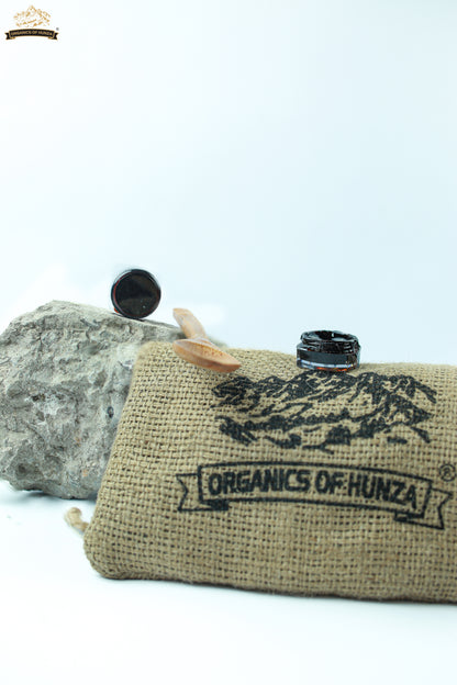 Shilajit – Pure Mineral Resin from the Heights of Hunza